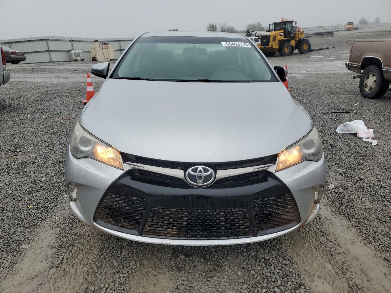 2017 Toyota Camry Le - Фото 5