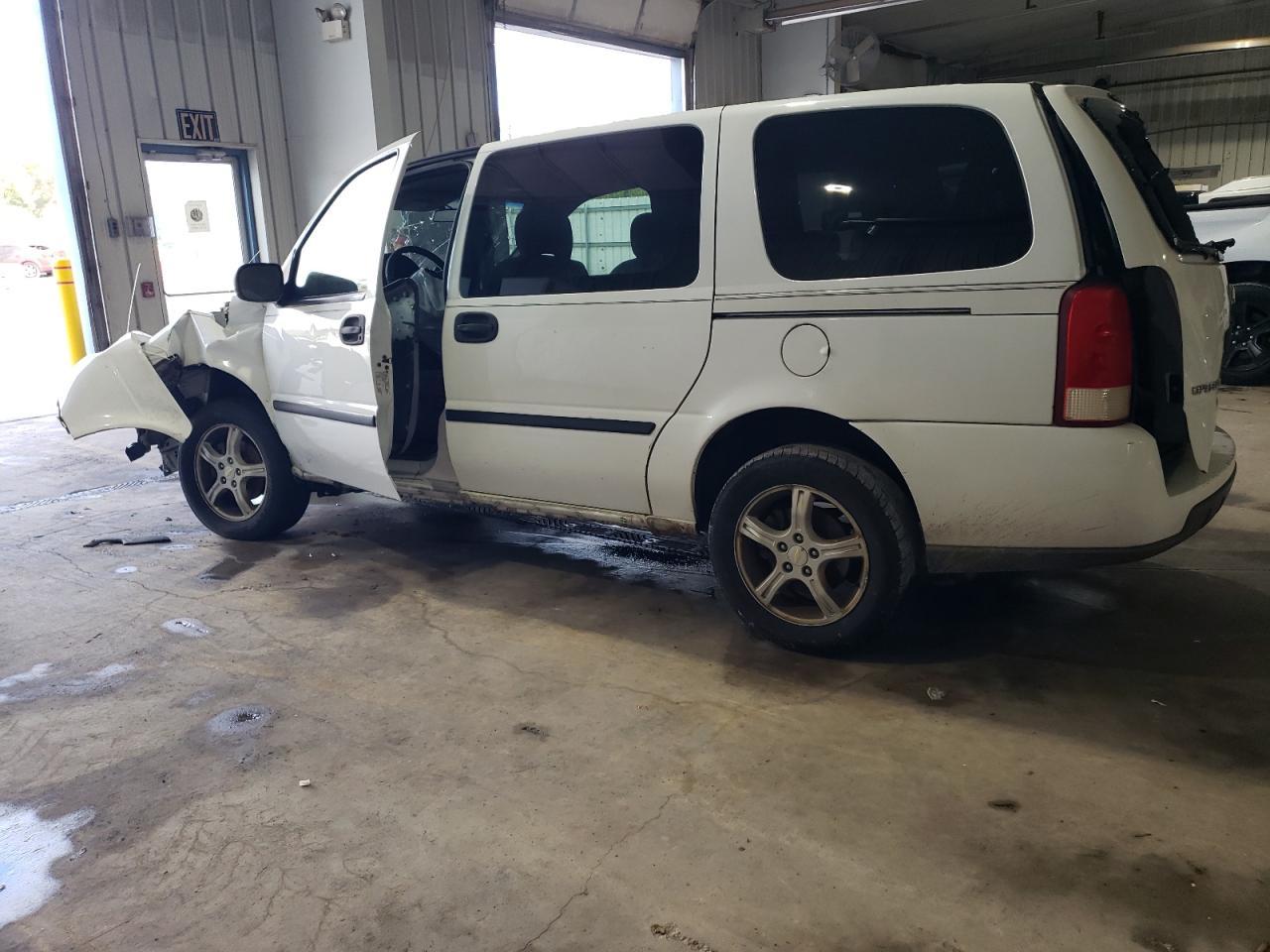 2005 Chevrolet Uplander - Фото 2