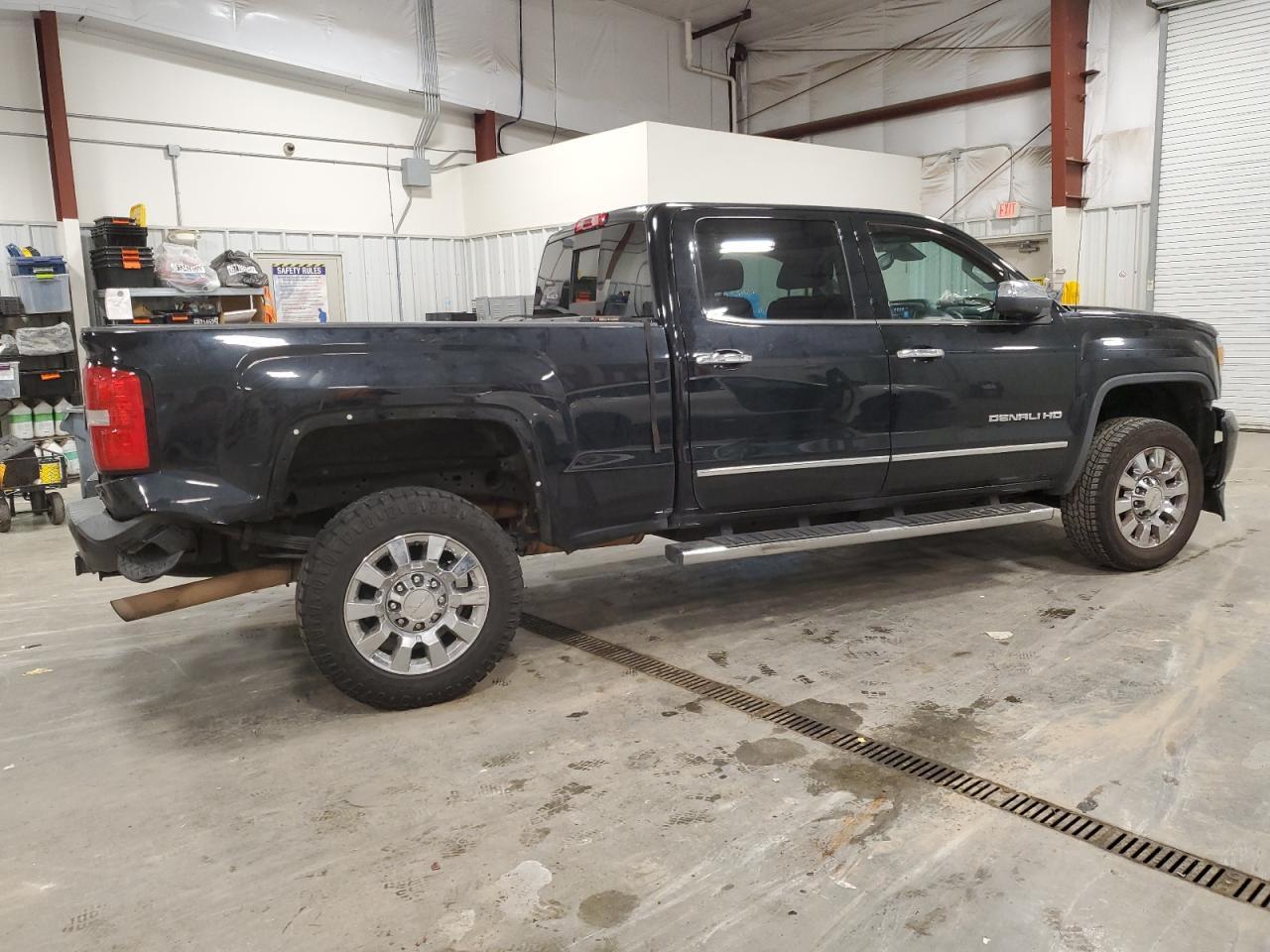 2018 GMC Sierra K2500 Denali - Фото 3