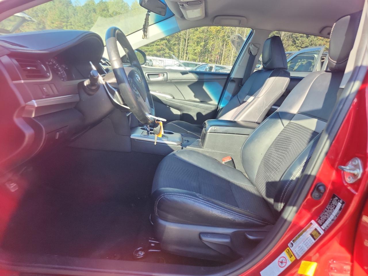 2014 Toyota Camry L - Фото 7