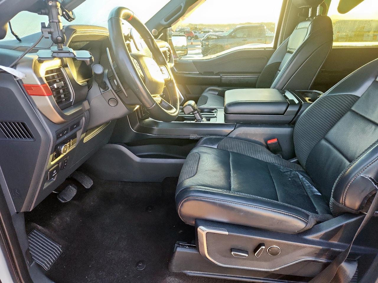 2022 Ford F150 Raptor - Фото 7