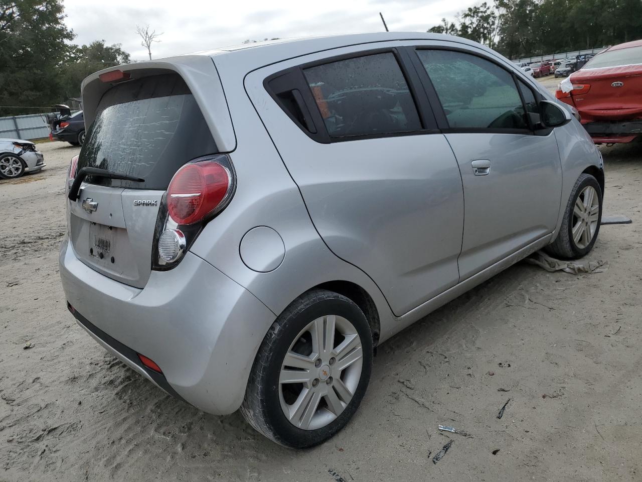 2015 Chevrolet Spark 1Lt - Фото 3