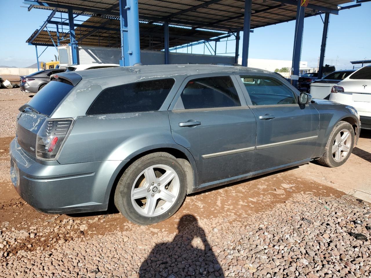2005 Dodge Magnum Sxt - Image 3