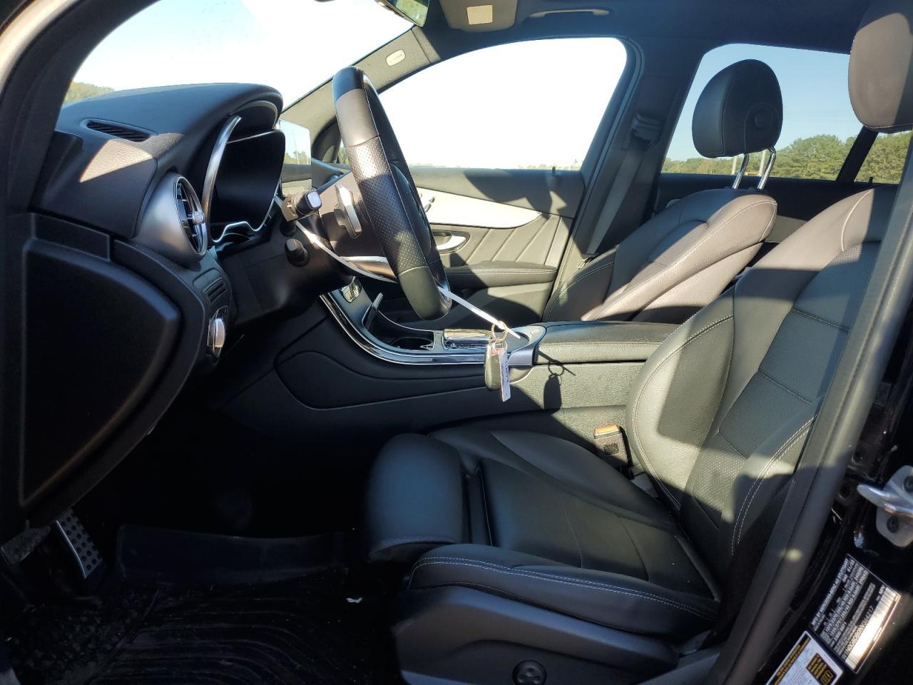 2022 Mercedes-Benz Glc 300 - Image 7