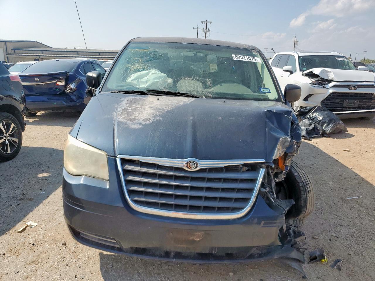 2008 Chrysler Town & Country Lx - Фото 5