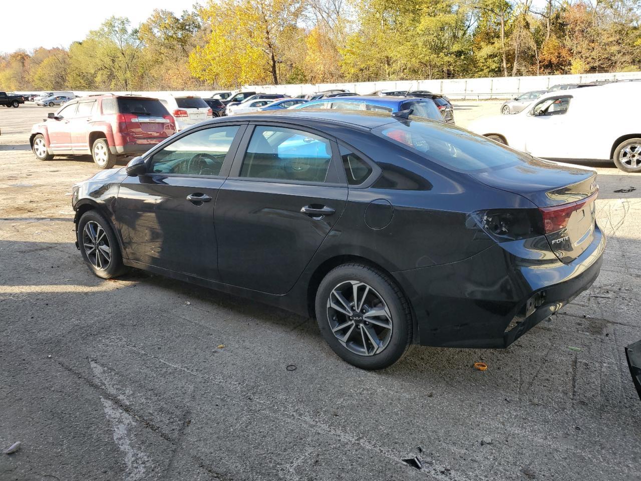2023 Kia Forte Lx - Фото 2