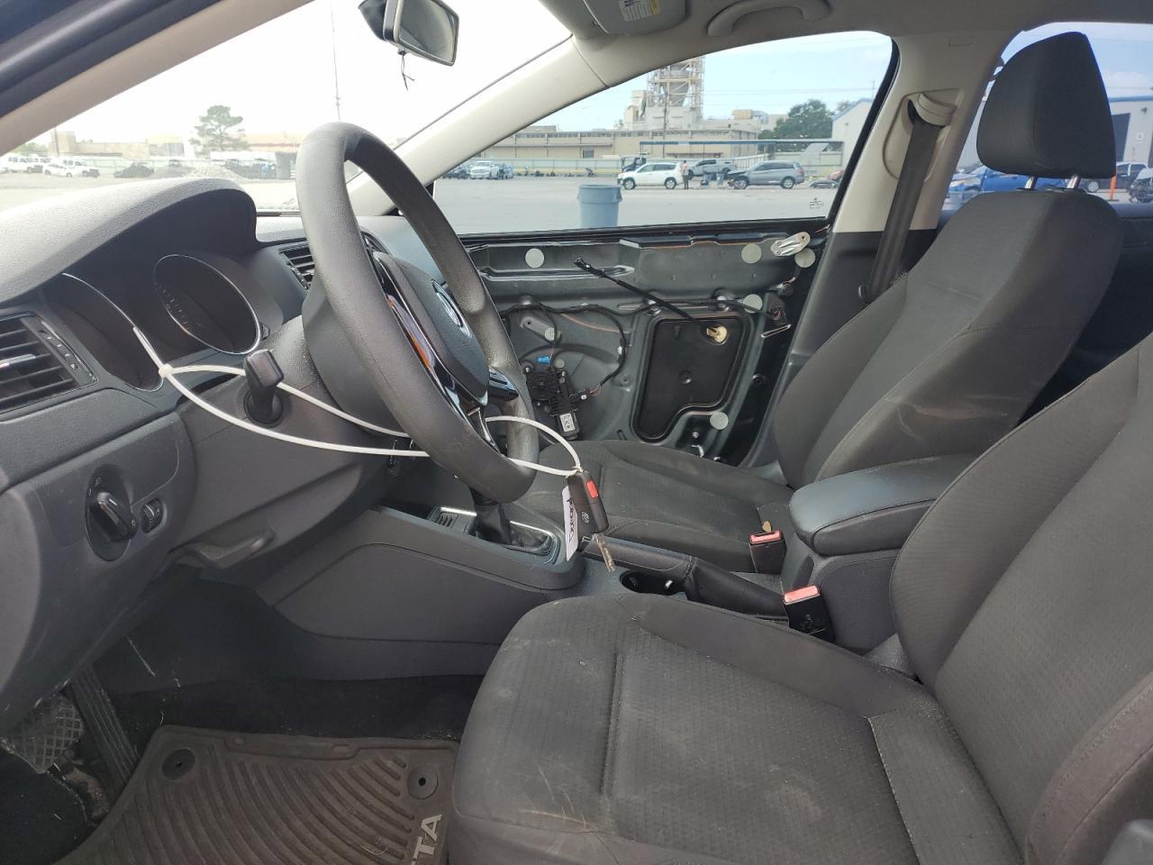 2016 Volkswagen Jetta S - Image 7