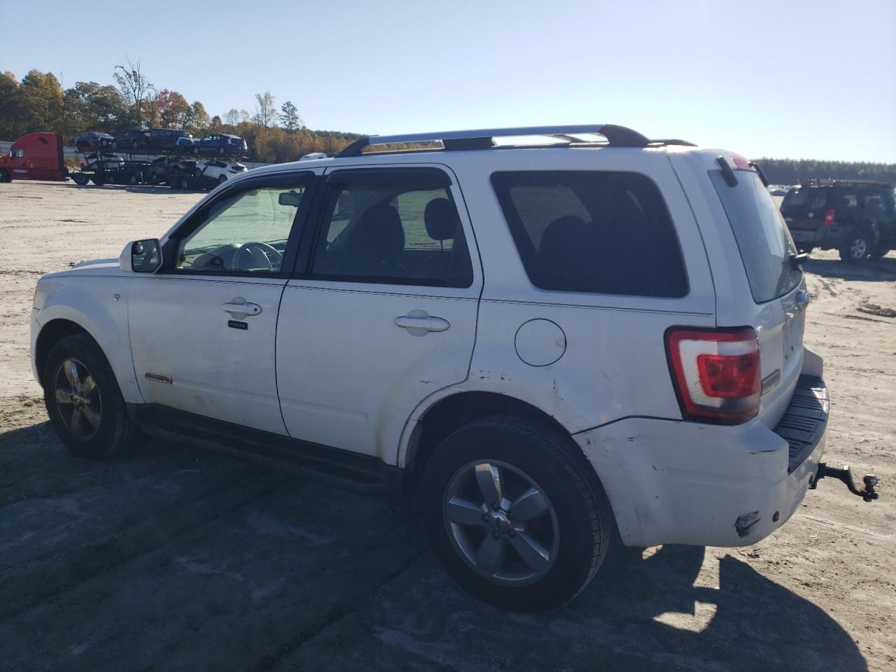 2008 Ford Escape Limited - Image 2
