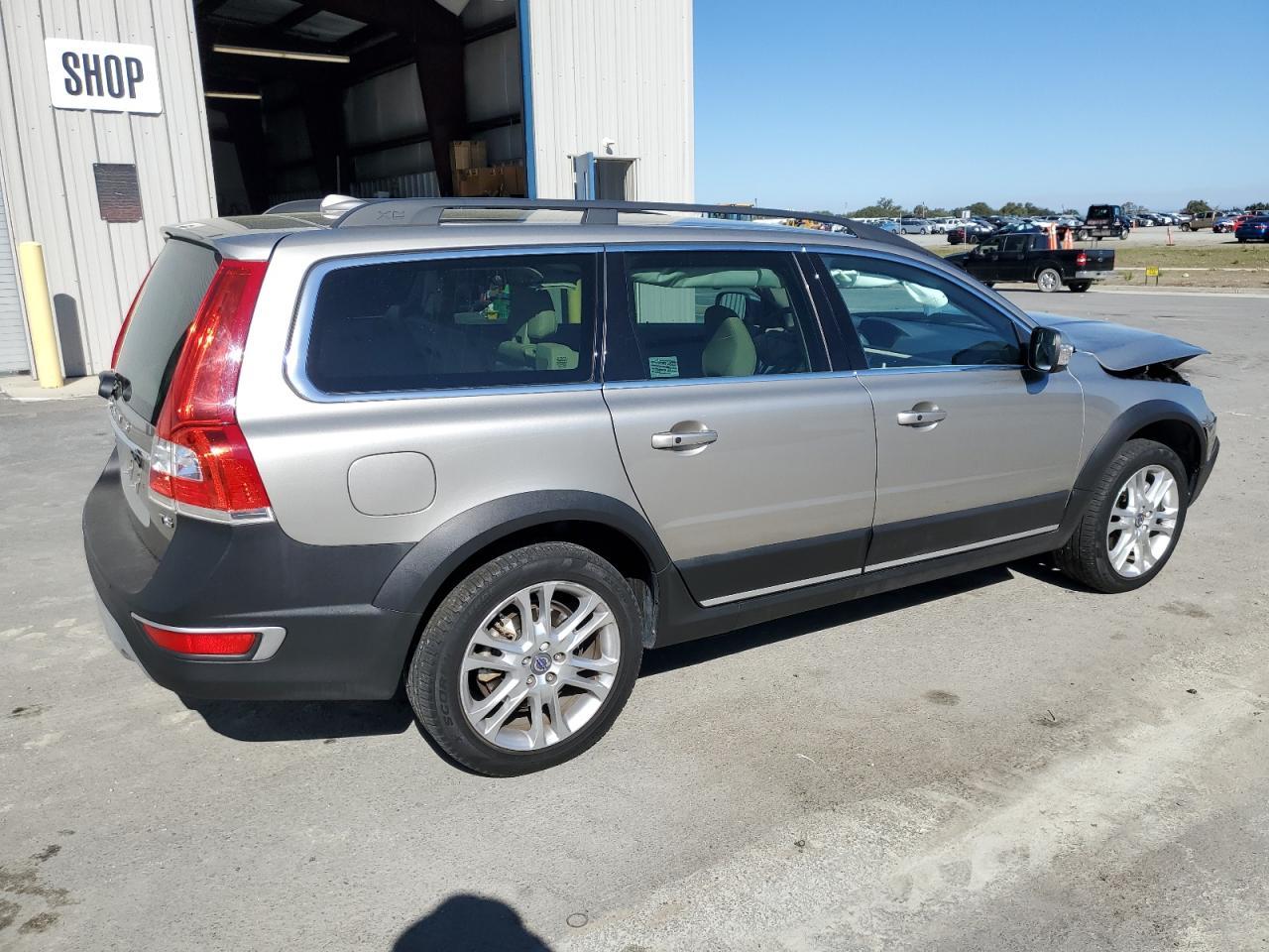 2016 Volvo Xc70 T5 Premier - Фото 3