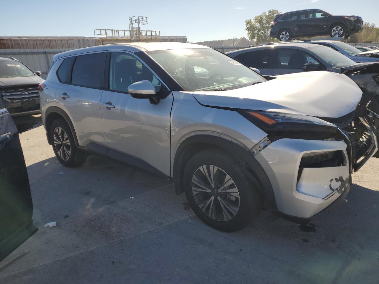 2022 Nissan Rogue Sv - Image 4