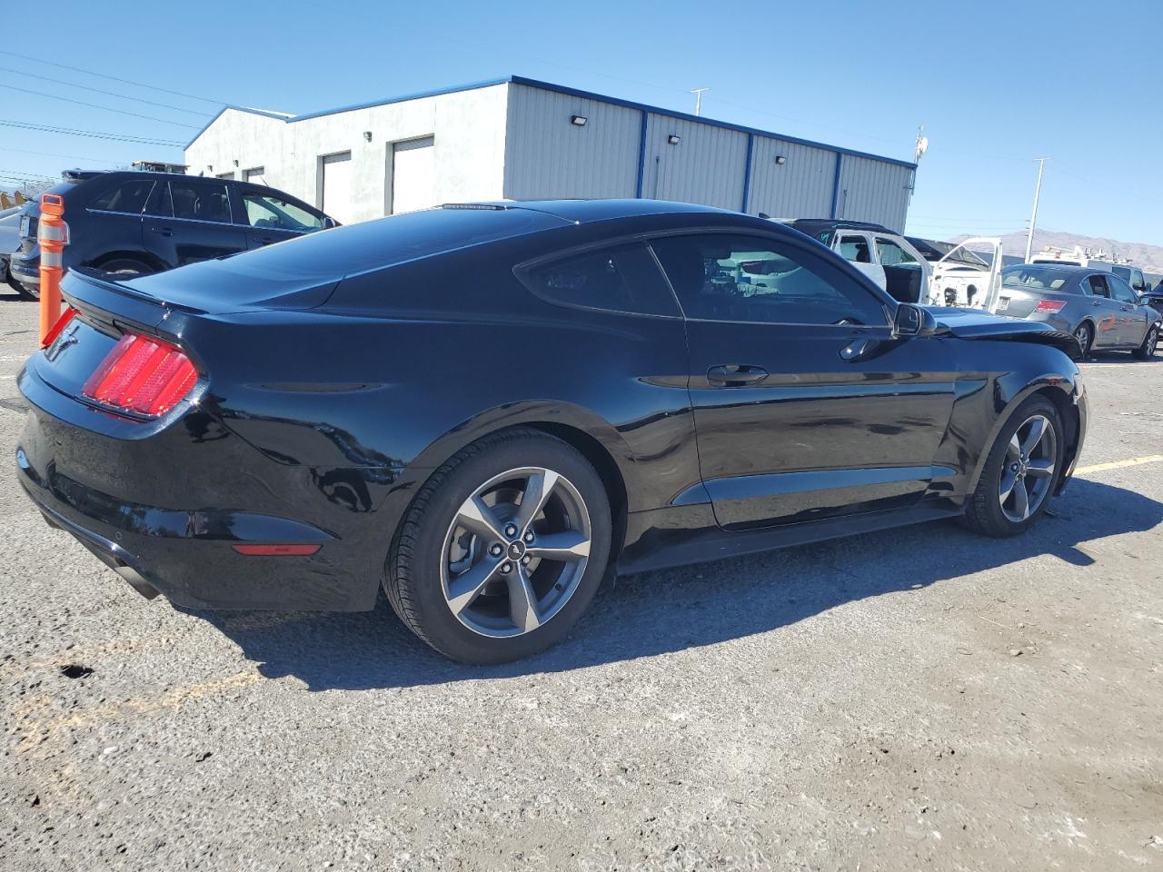 2015 Ford Mustang - Image 3