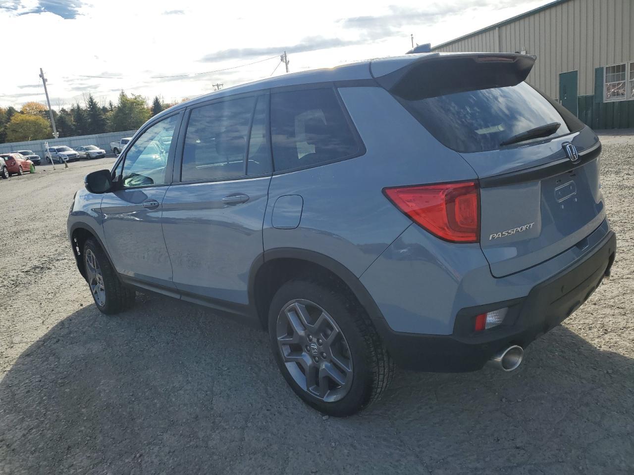 2023 Honda Passport Exl - Image 2