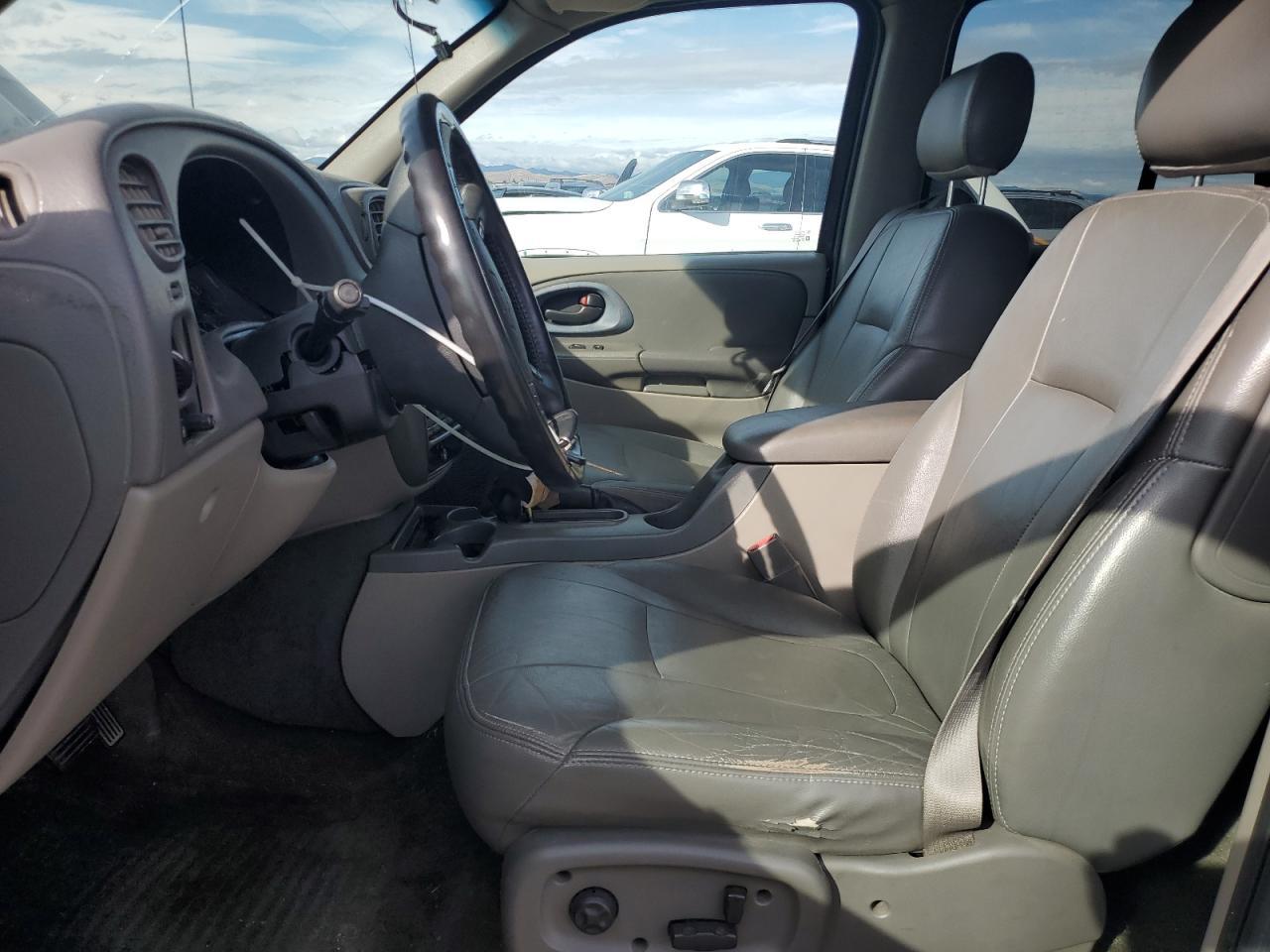 2002 Chevrolet Trailblazer - Image 7