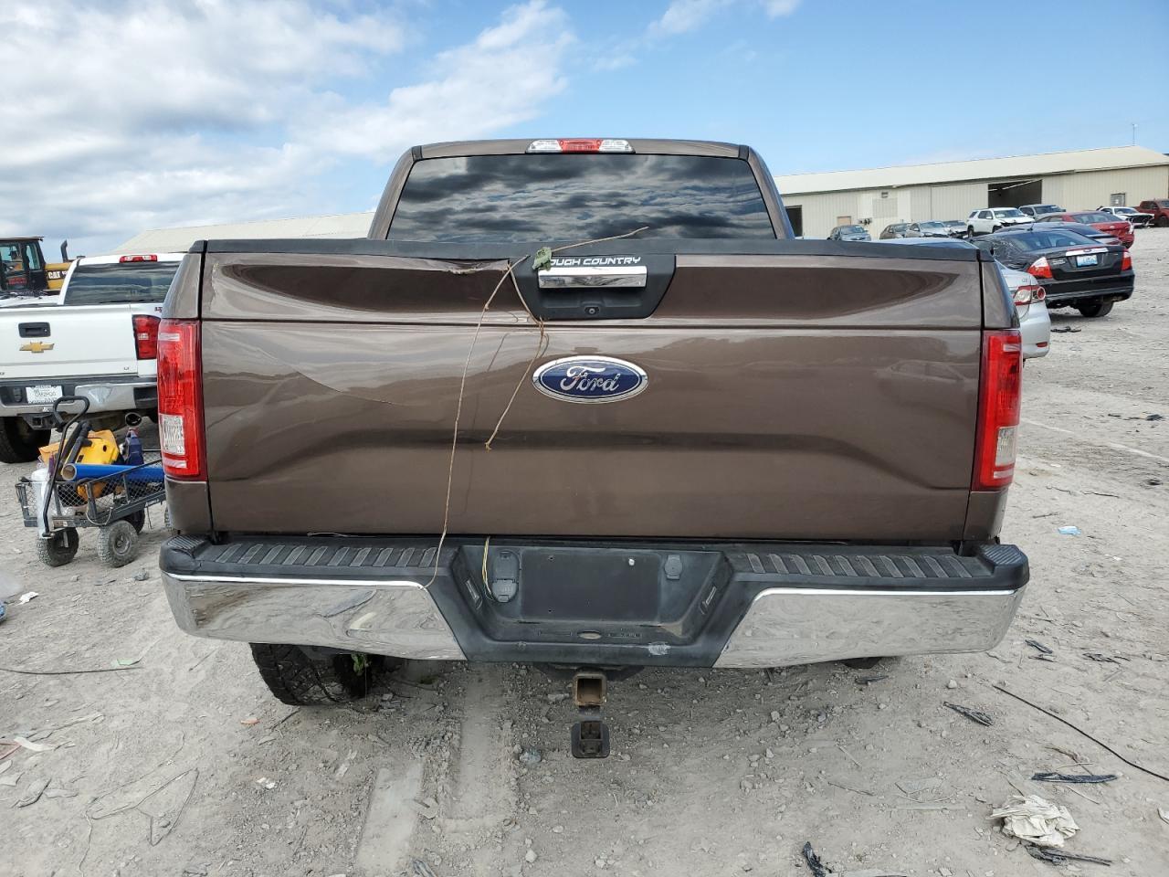2015 Ford F150 Supercrew - Фото 6