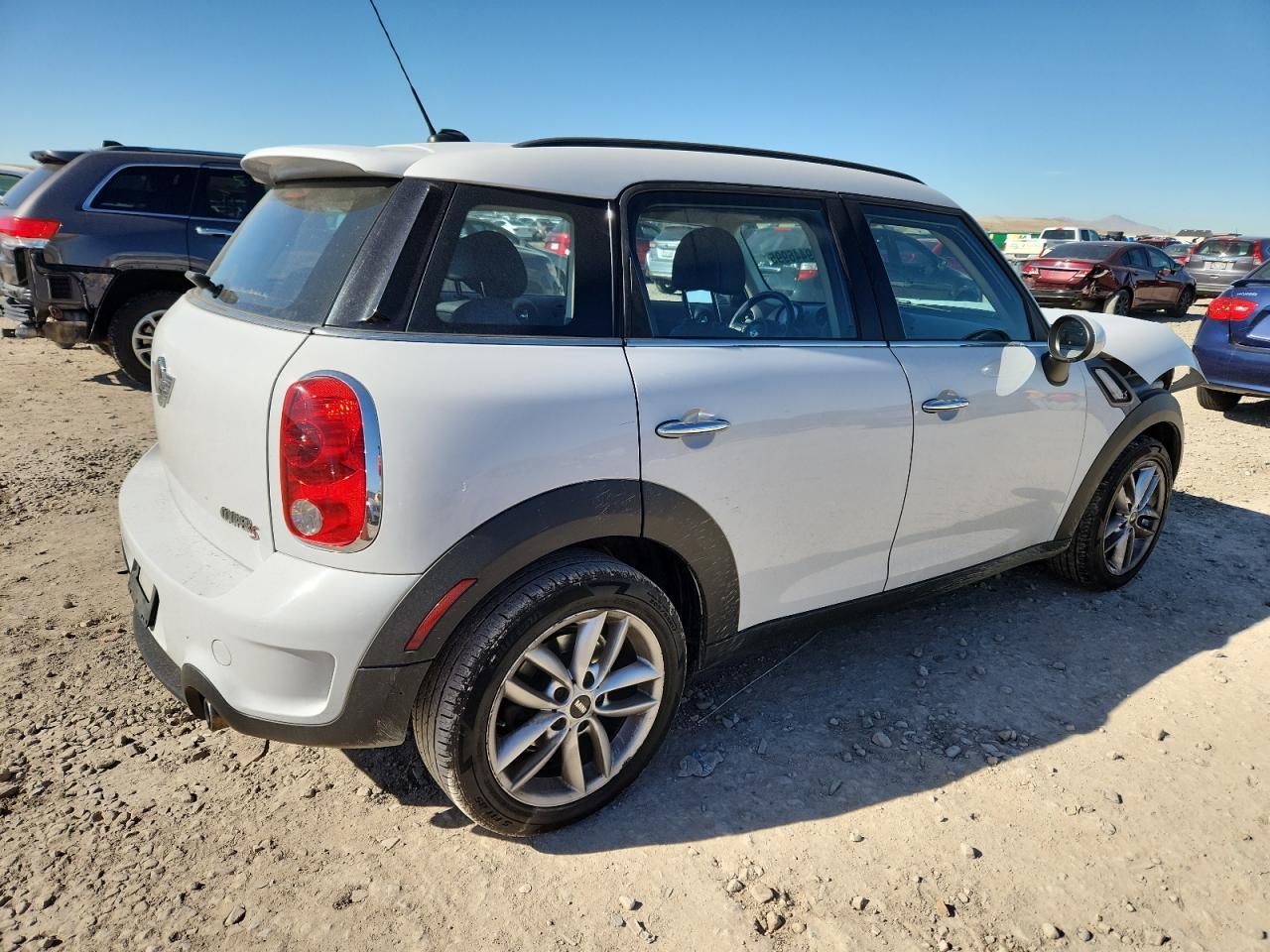 2011 Mini Cooper S Countryman - Image 3