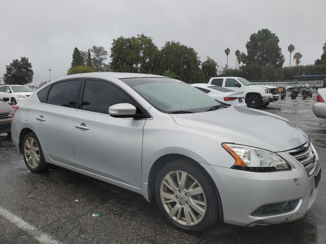 2015 Nissan Sentra S - Фото 4