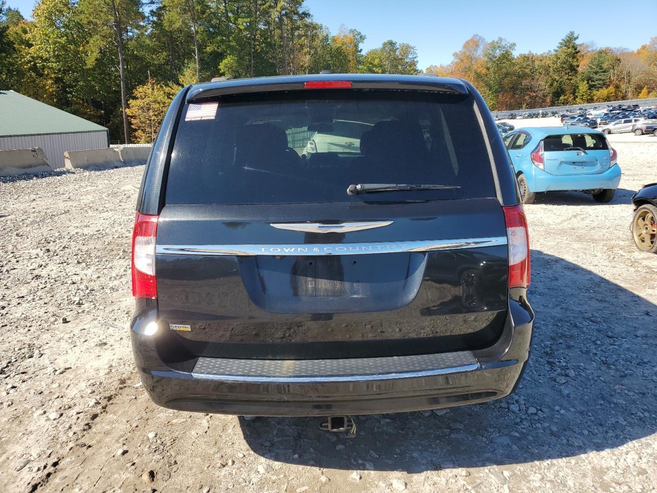 2016 Chrysler Town & Country Touring - Фото 6