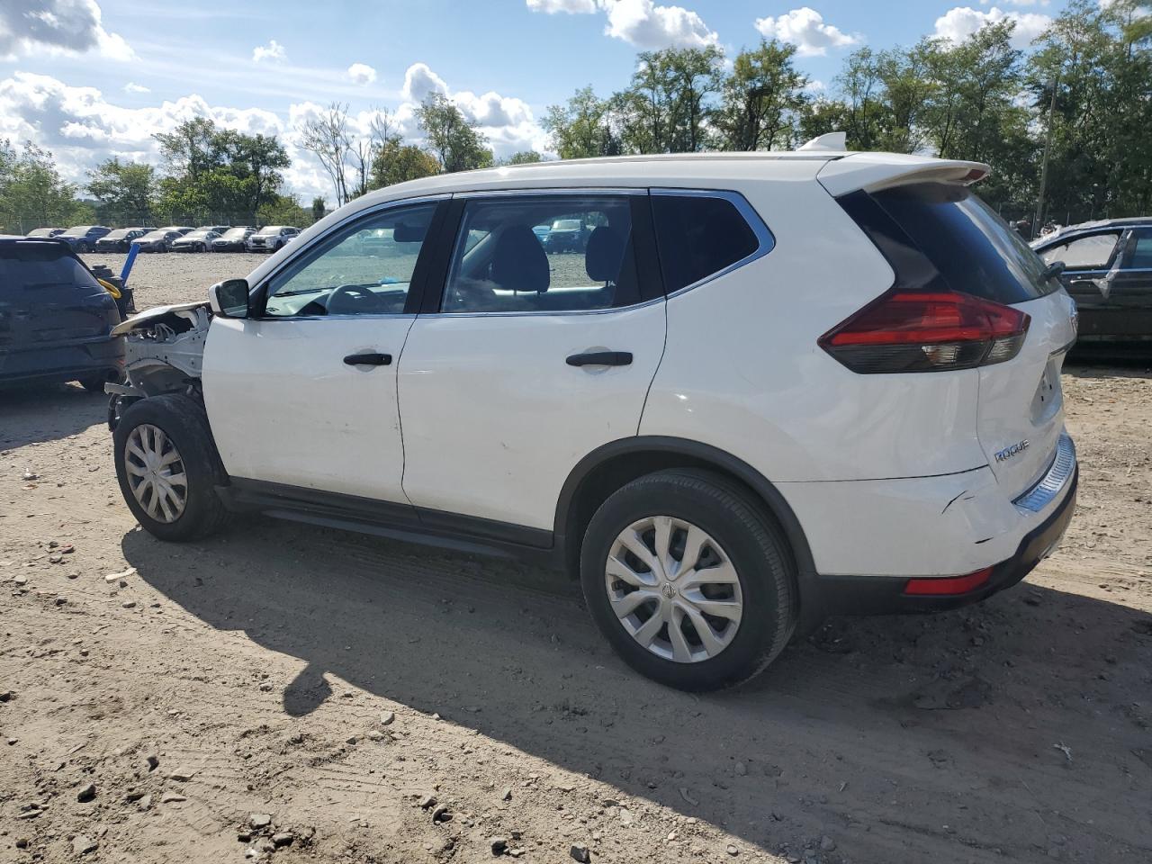2017 Nissan Rogue S - Image 2