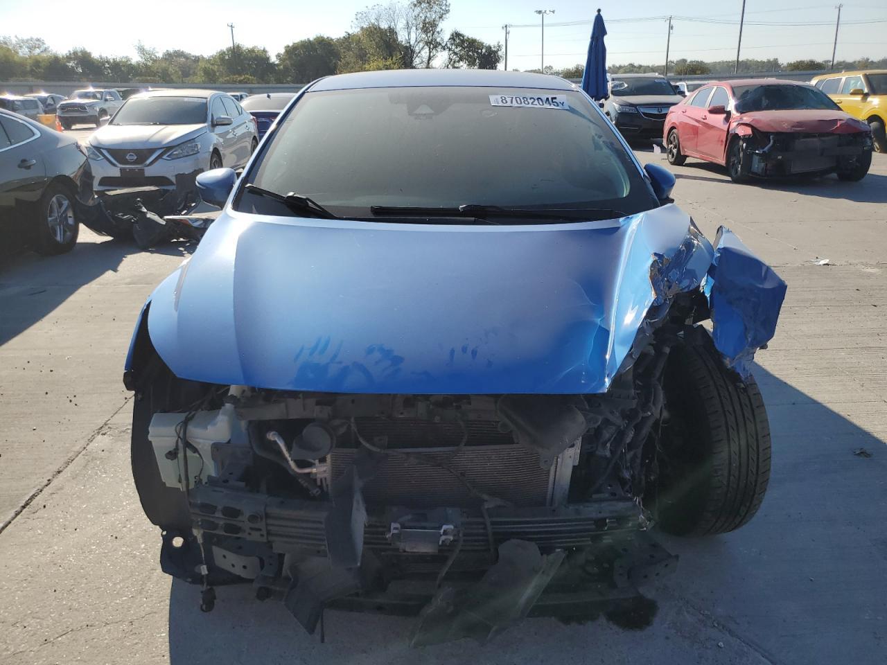 2021 Nissan Versa Sv - Image 5