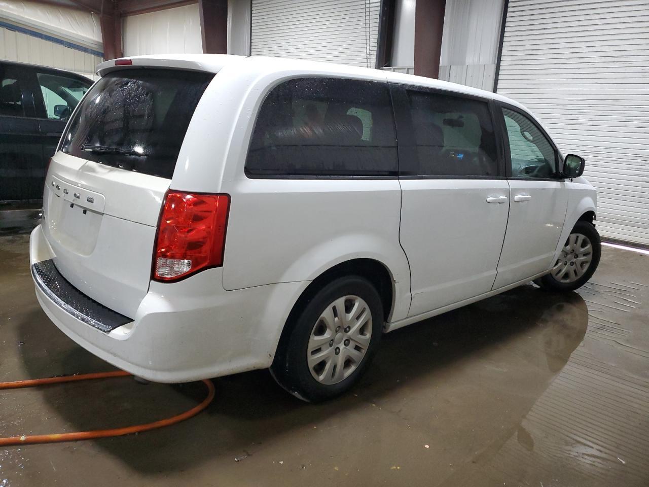 2018 Dodge Grand Caravan Se - Фото 3