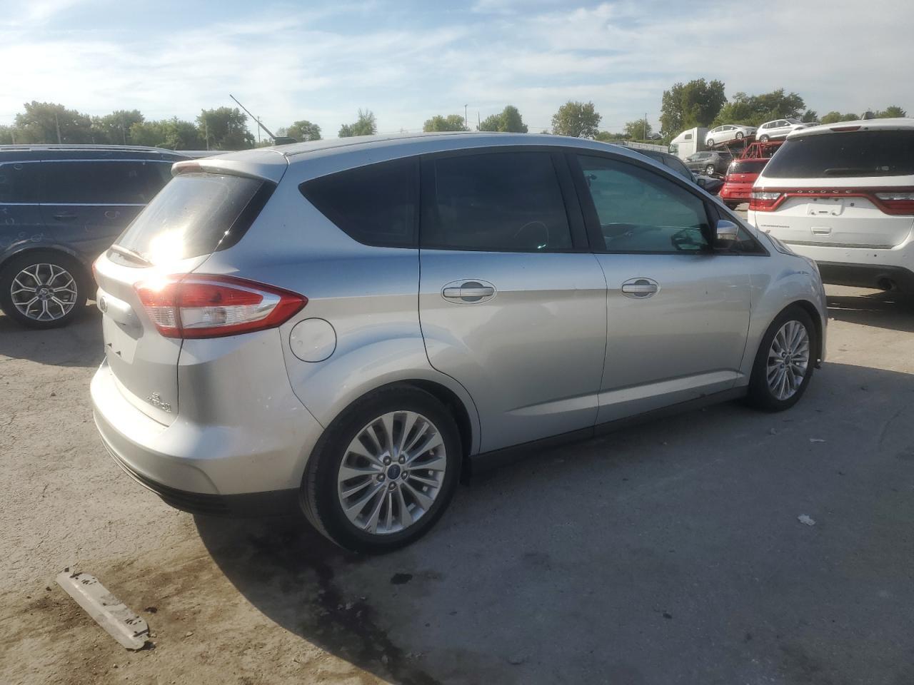 2018 Ford C-Max Se - Фото 3