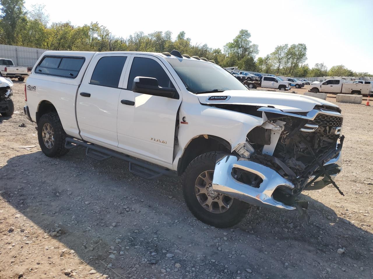 2021 Ram 2500 Tradesman - Фото 4