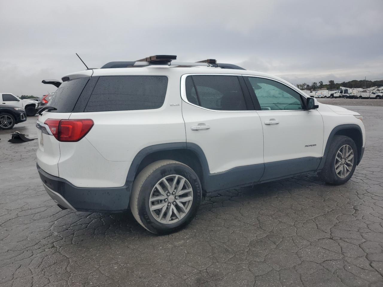 2017 GMC Acadia Sle - Фото 3