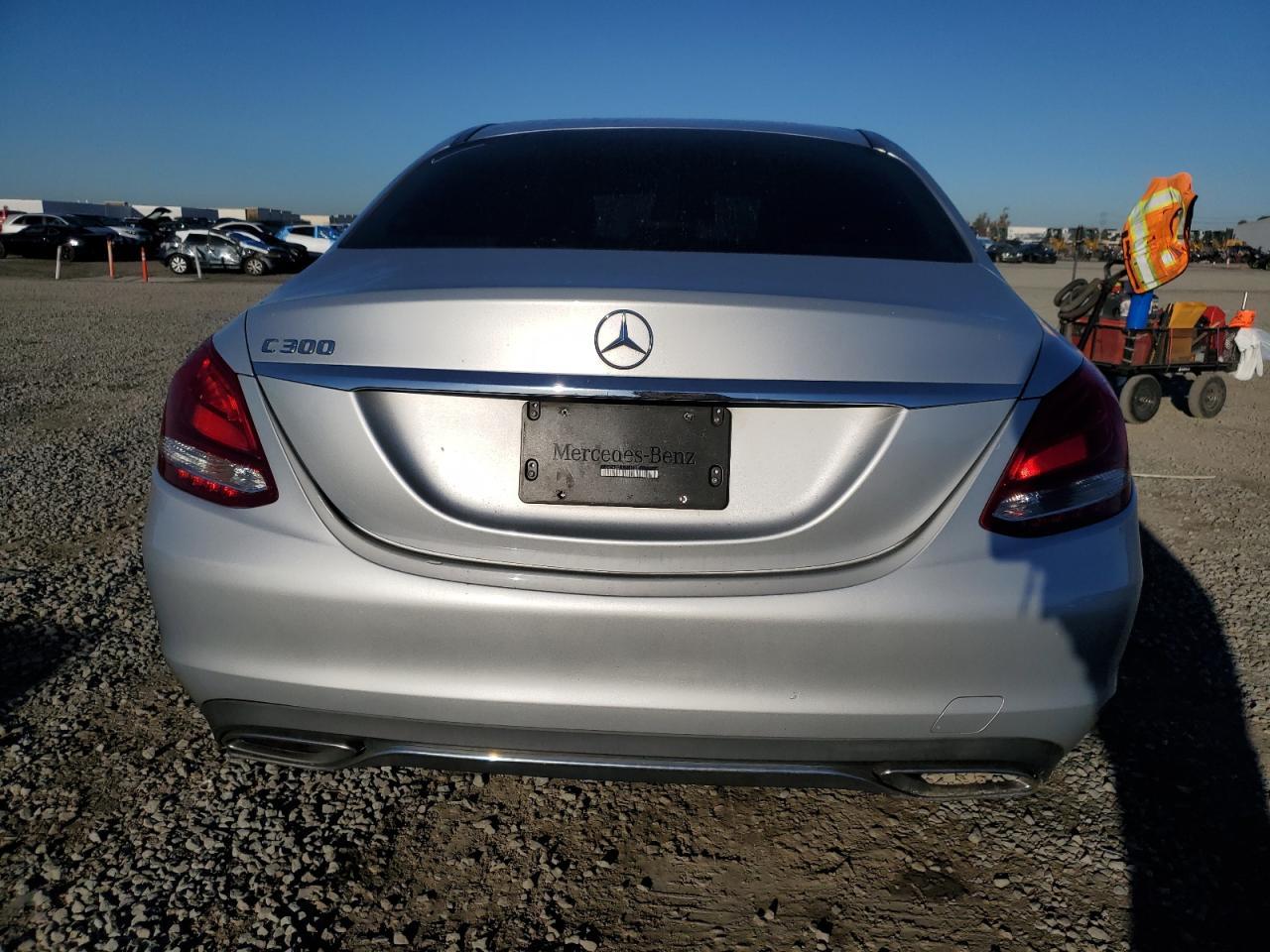 2017 Mercedes-Benz C 300 - Фото 6