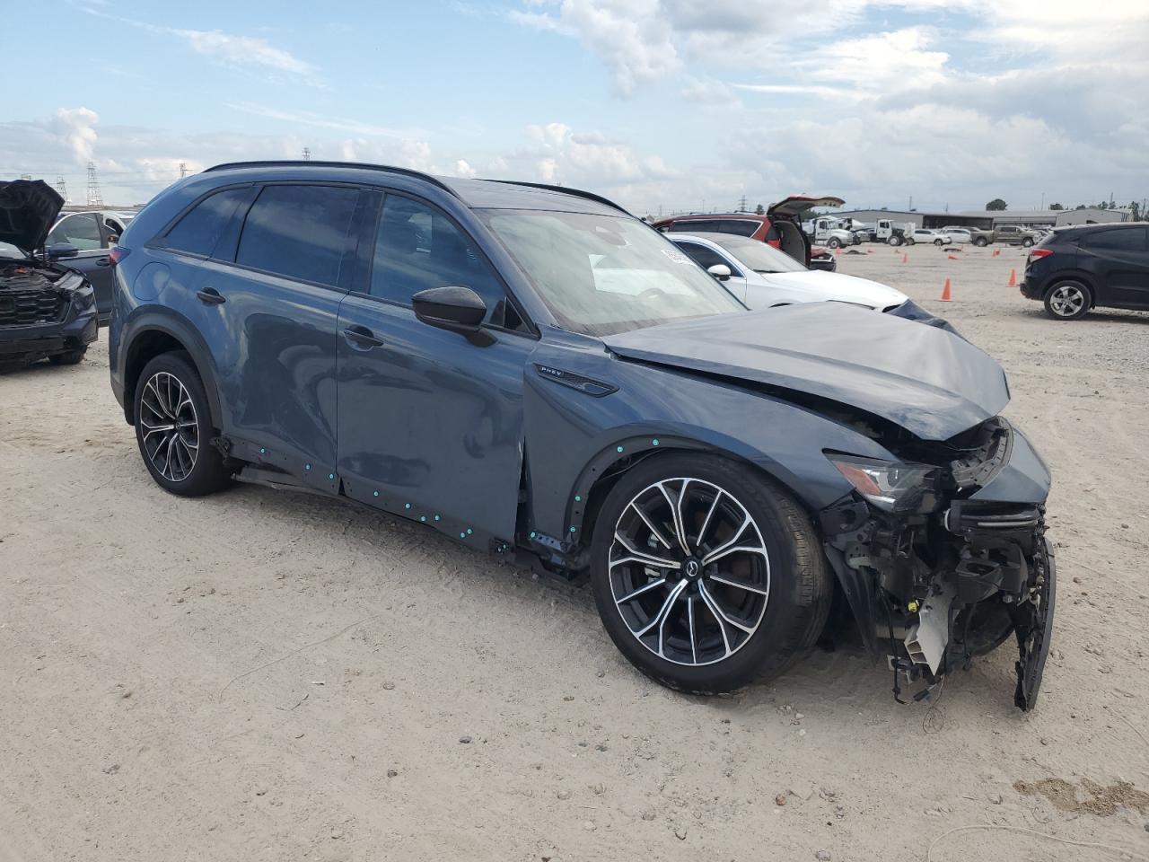 2025 Mazda Cx-70 Premium Plus - Image 4