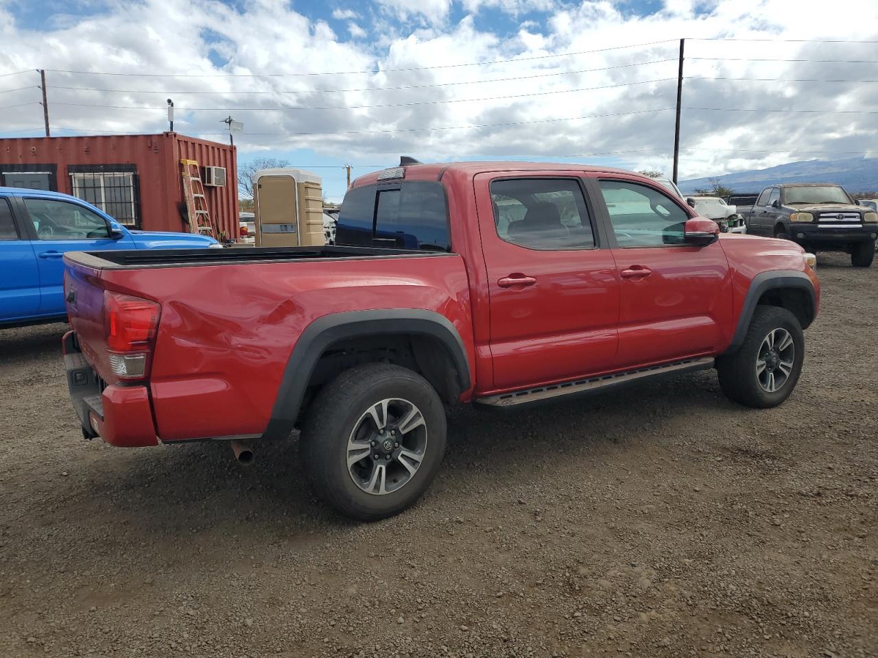 2017 Toyota Tacoma Double Cab - Image 3