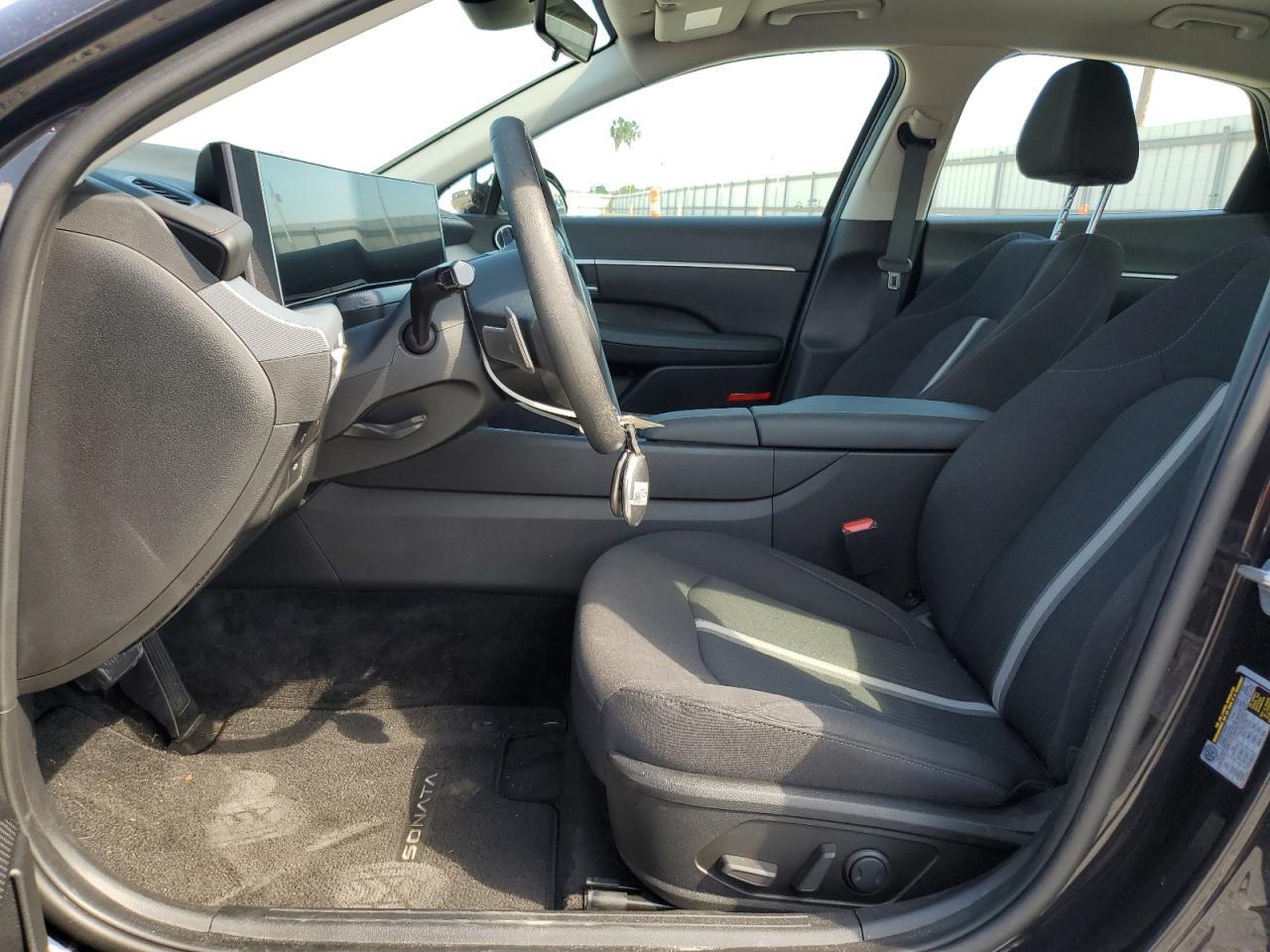 2025 Hyundai Sonata Sel - Image 7