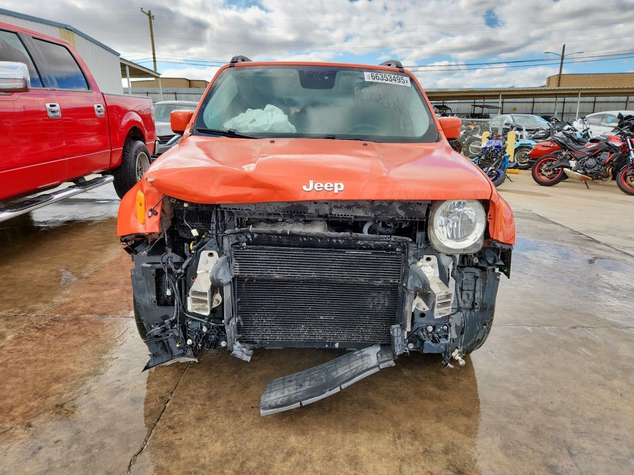 2015 Jeep Renegade Latitude - Image 5