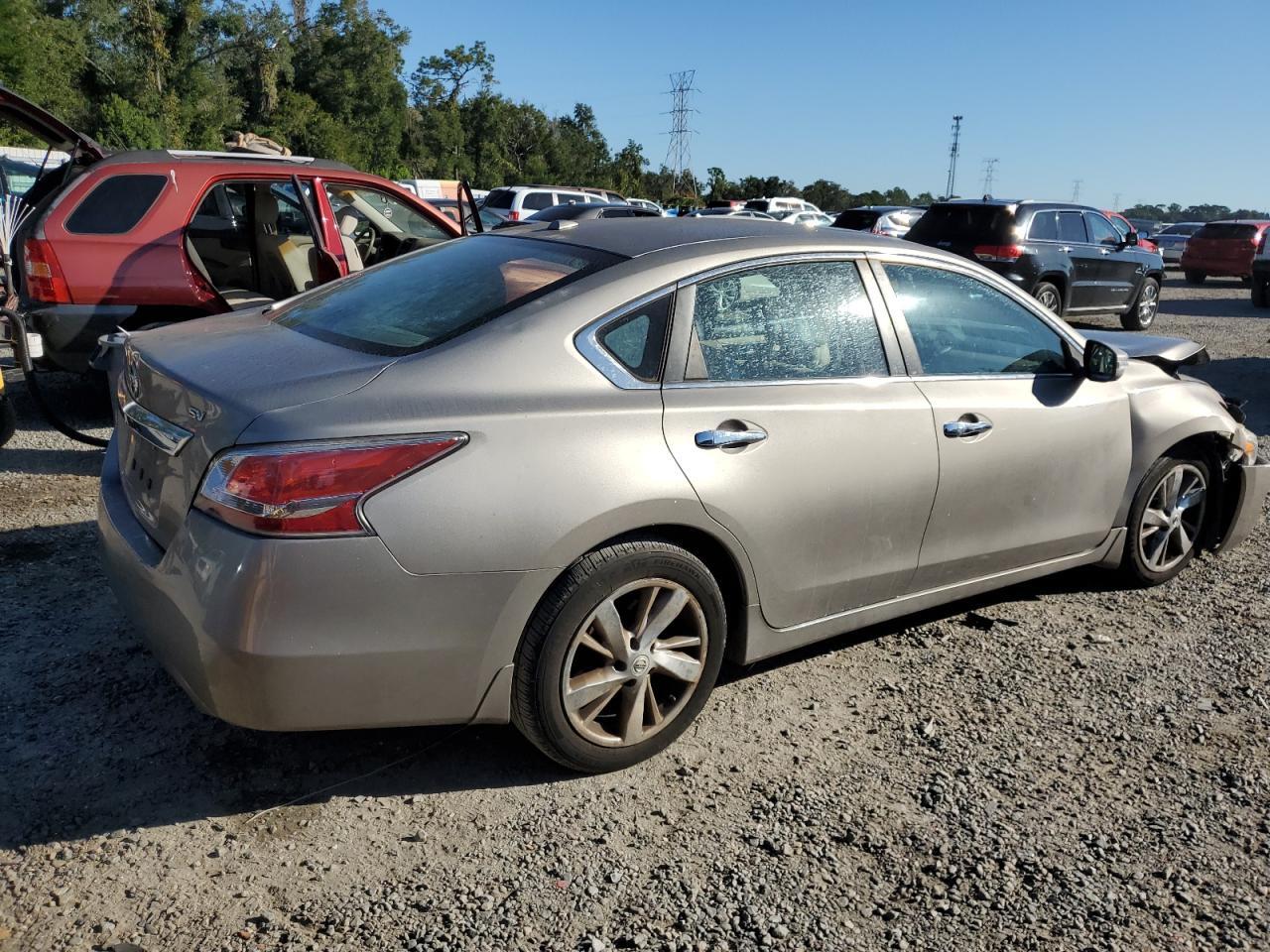 2015 Nissan Altima 2.5 - Image 3