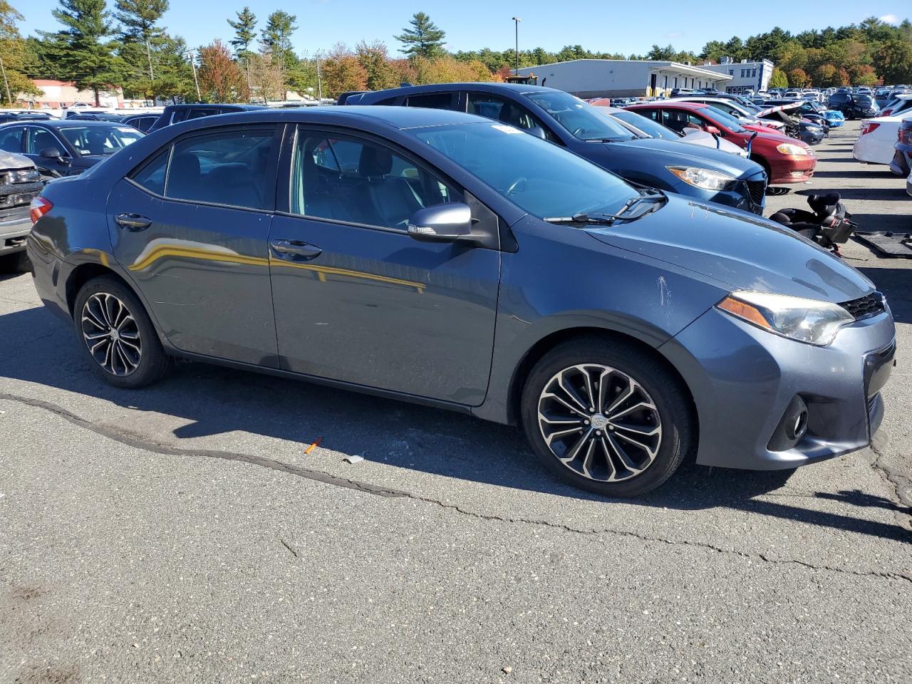 2014 Toyota Corolla L - Фото 4