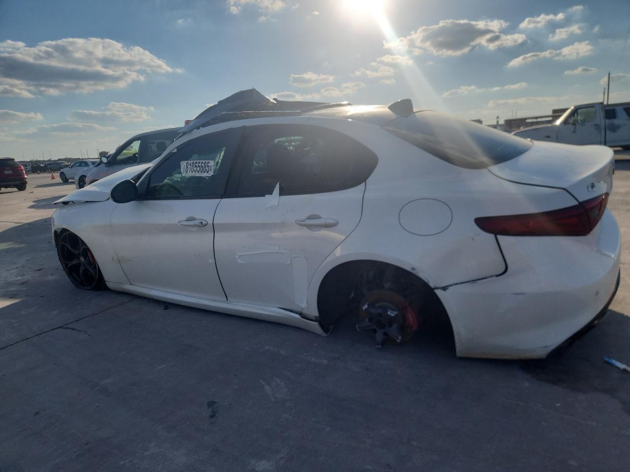 2017 Alfa Romeo Giulia Ti - Фото 2