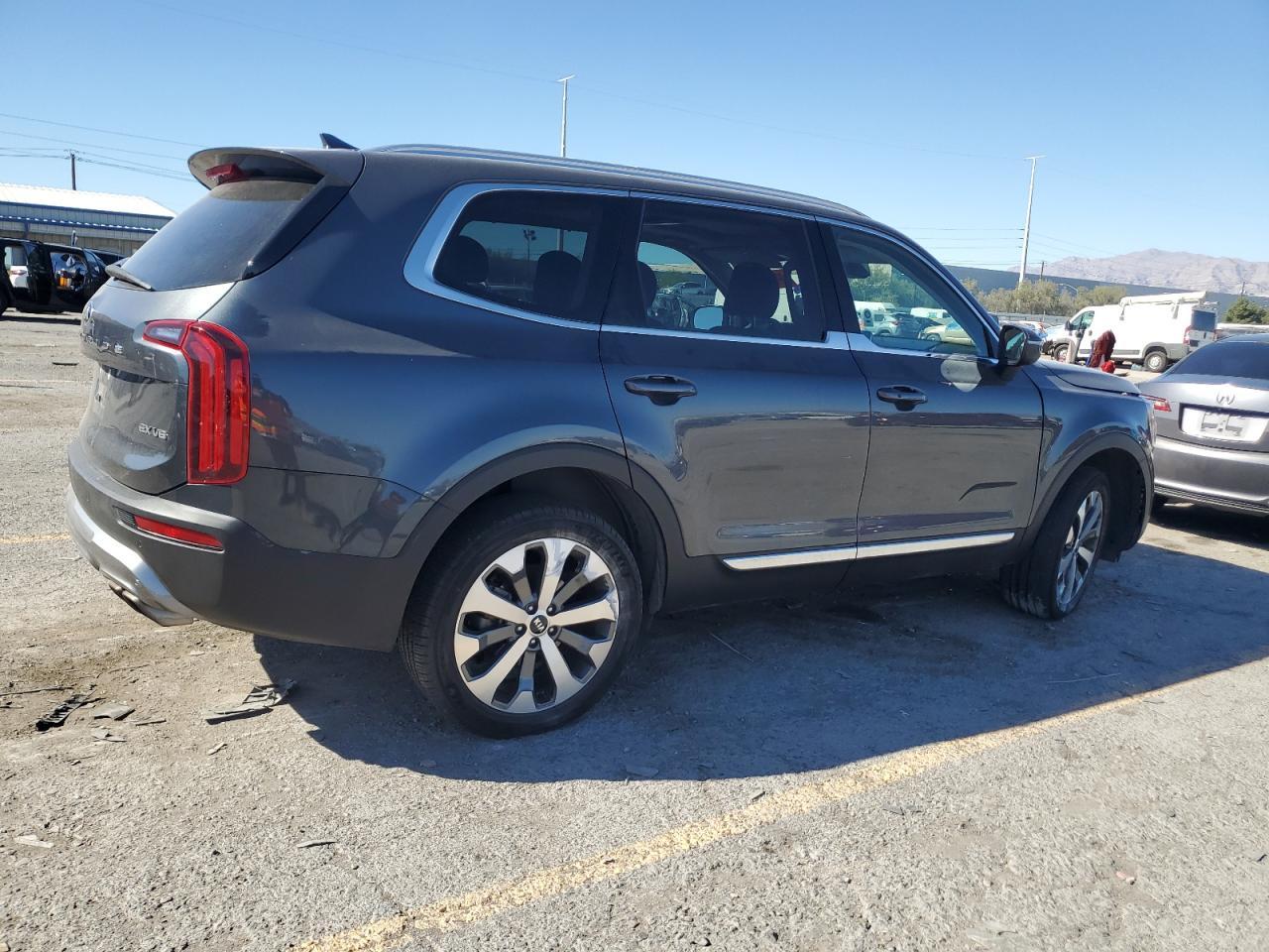 2021 Kia Telluride Ex - Image 3