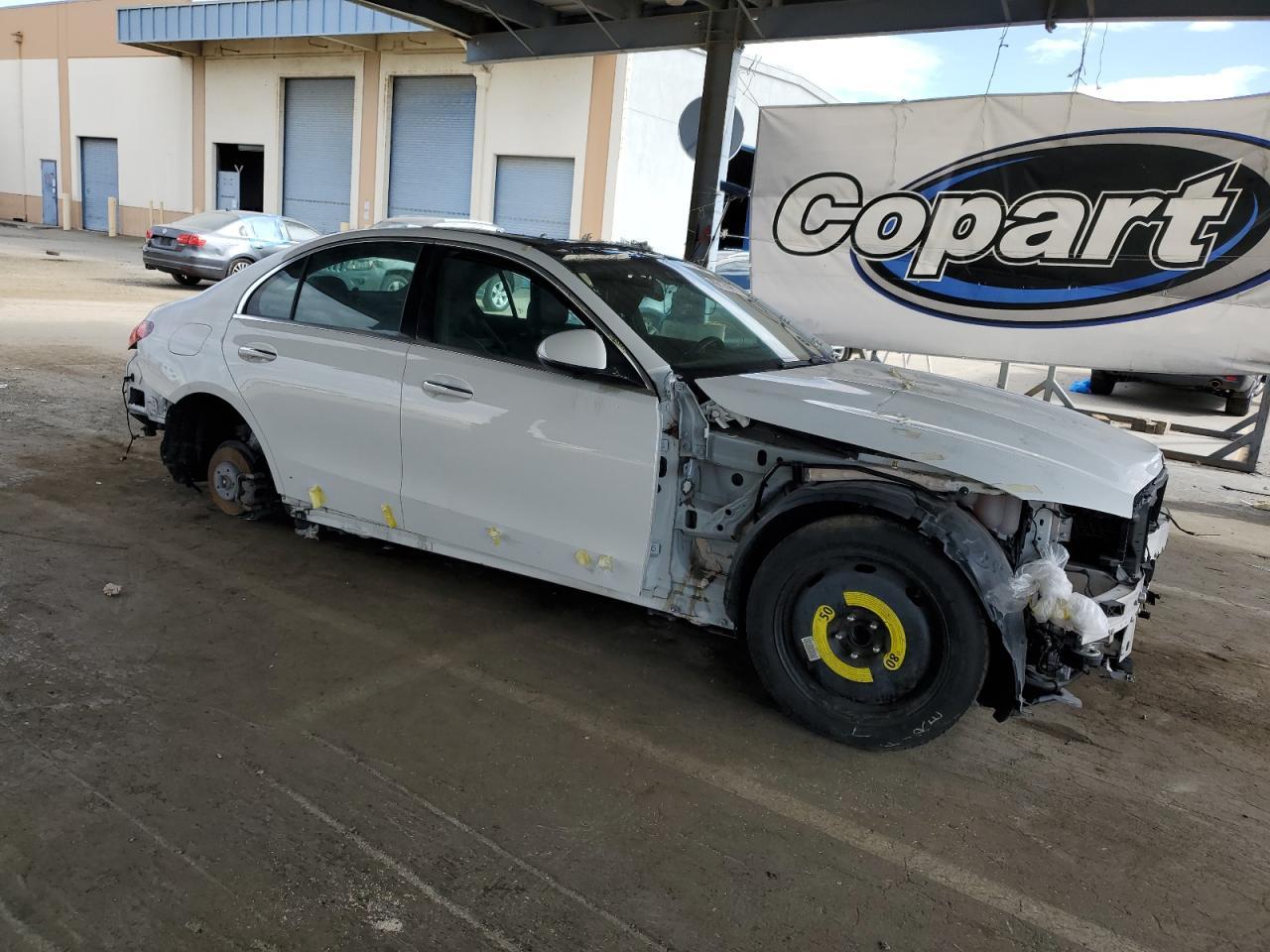 2023 Mercedes-Benz C 300 - Image 4