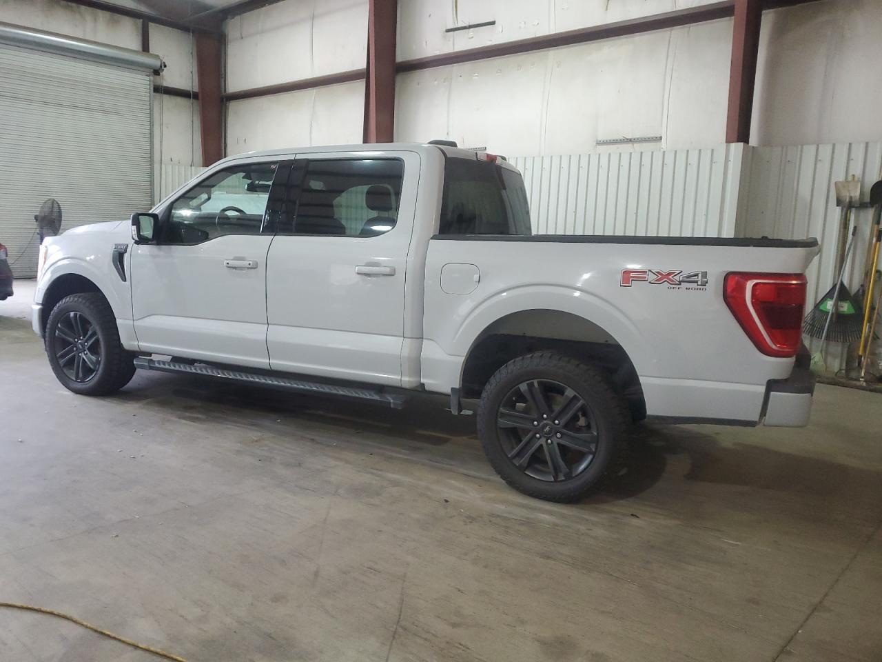 2021 Ford F150 Supercrew - Фото 2