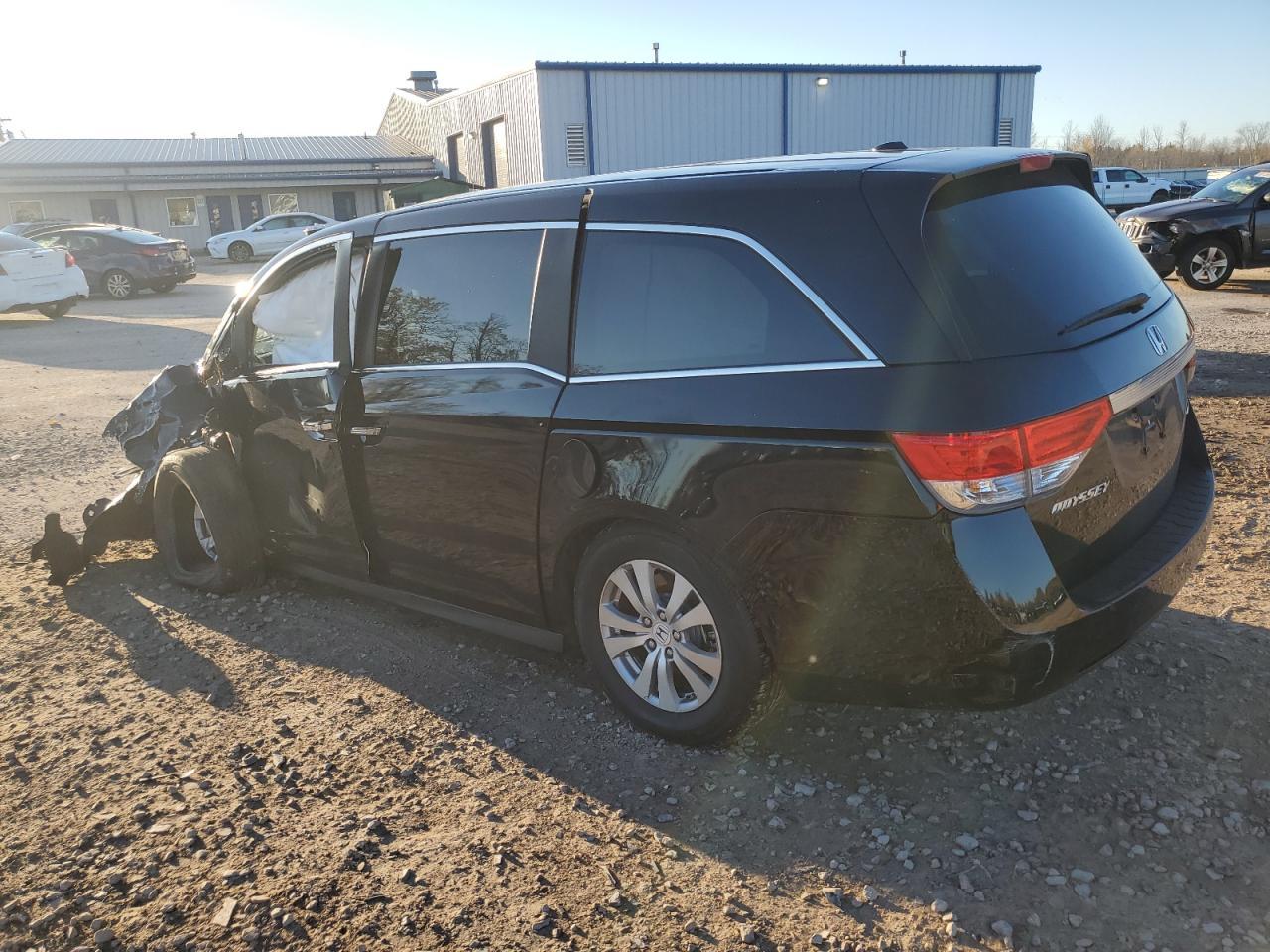 2016 Honda Odyssey Se - Image 2