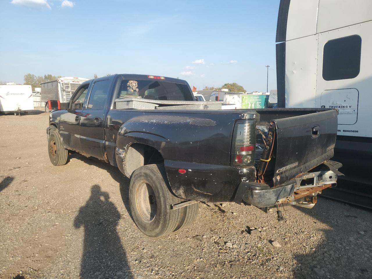 2005 Chevrolet Silverado 3500 Work - Фото 2