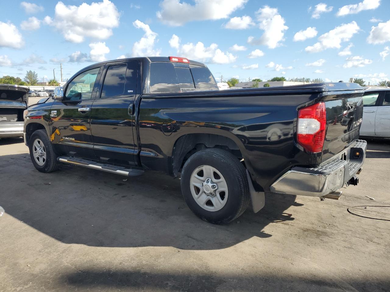 2015 Toyota Tundra Sr5 - Фото 2