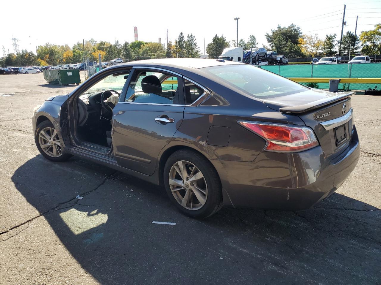 2014 Nissan Altima 2.5 - Фото 2