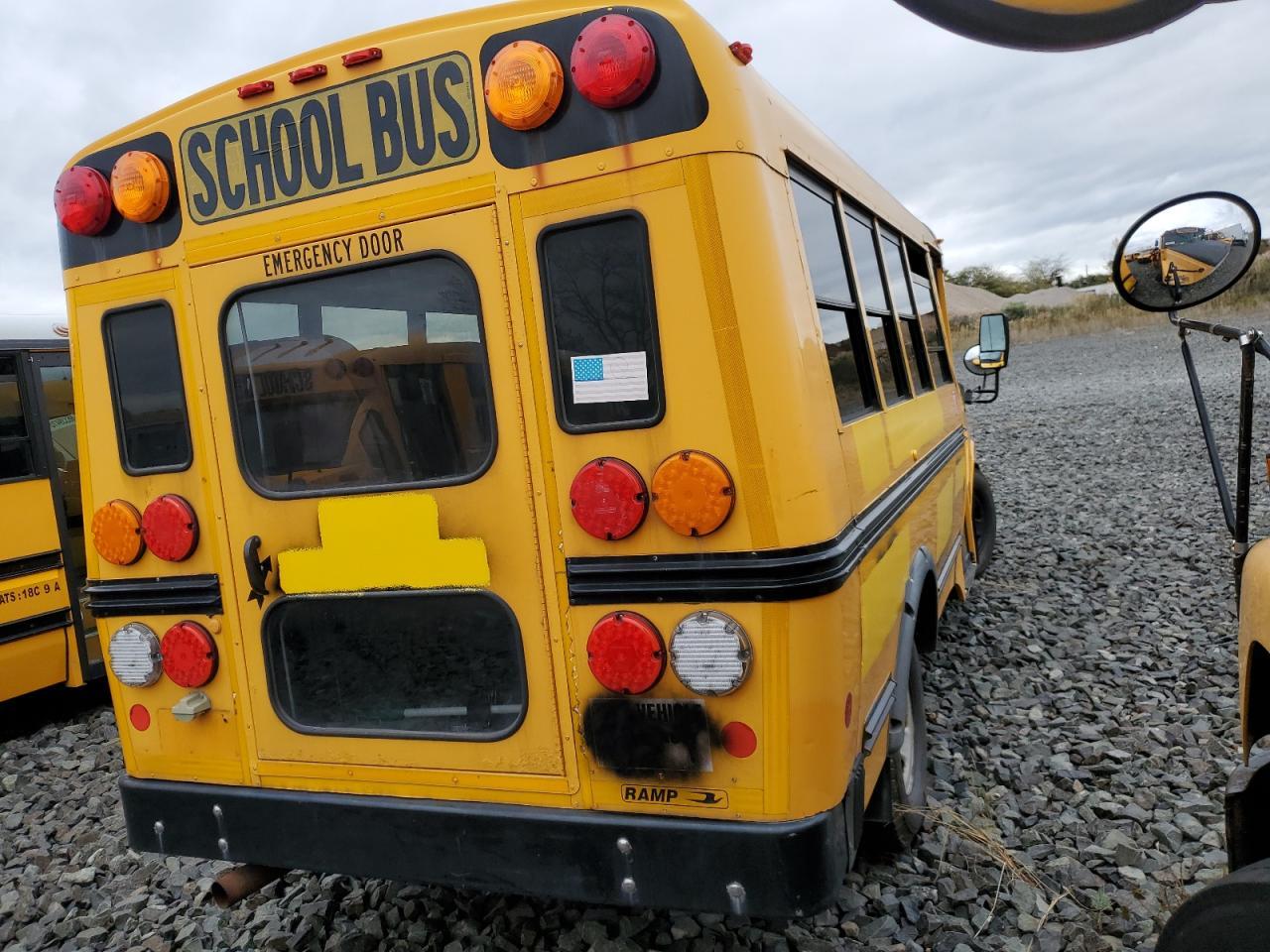 2008 Chevrolet Micro Bird G3500 - School Bus - Image 3