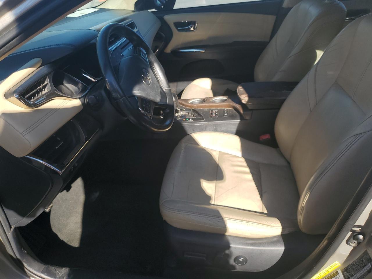 2013 Toyota Avalon Hybrid - Фото 7