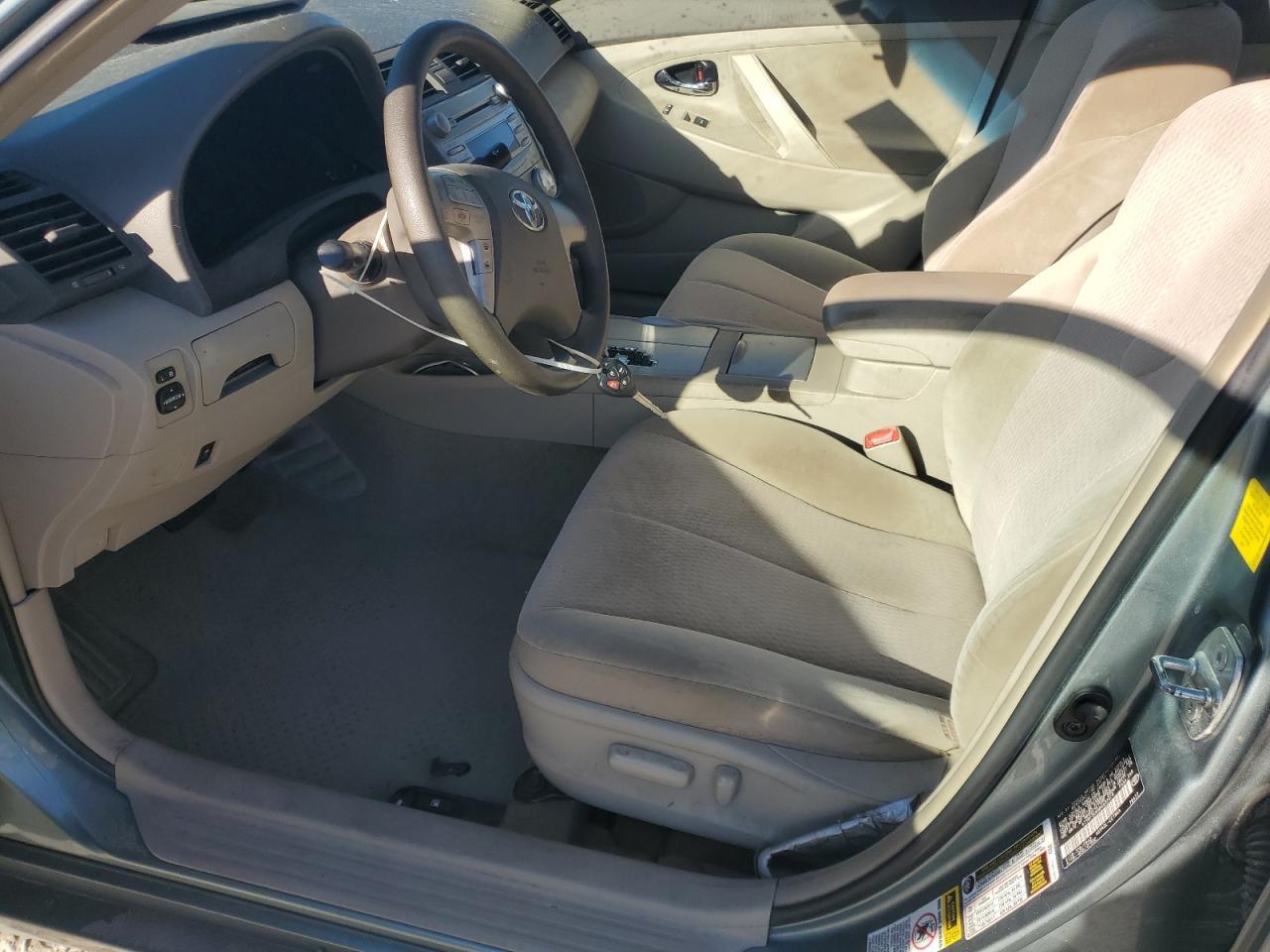 2011 Toyota Camry Base - Фото 7