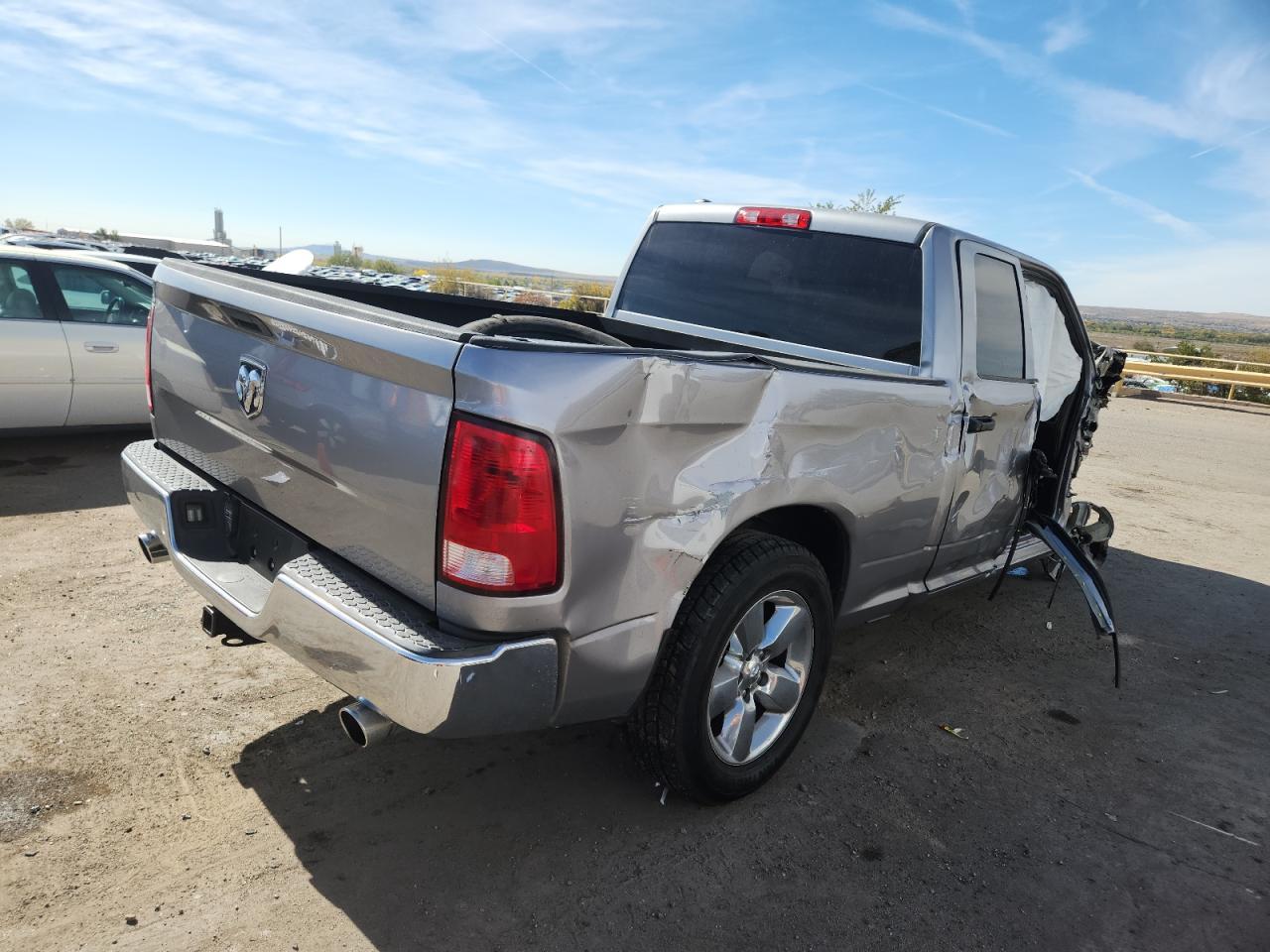 2019 Ram 1500 Classic Tradesman - Фото 3