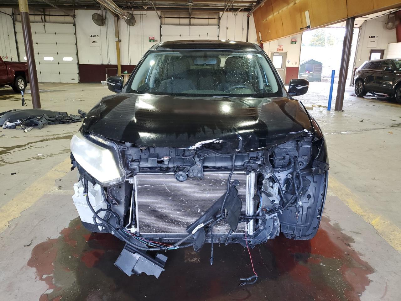 2015 Nissan Rogue S - Фото 5