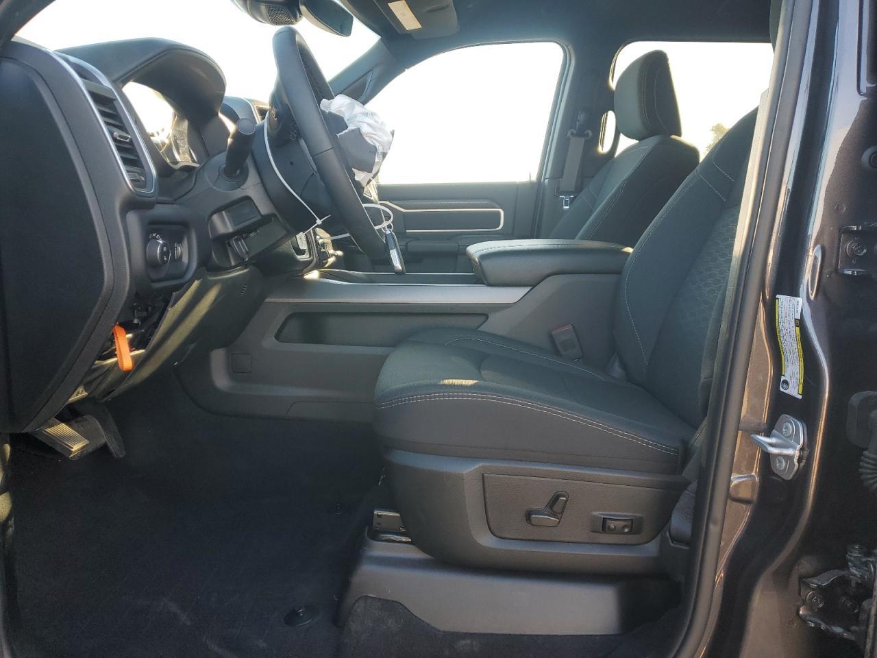 2025 Ram 2500 Big Horn - Фото 7