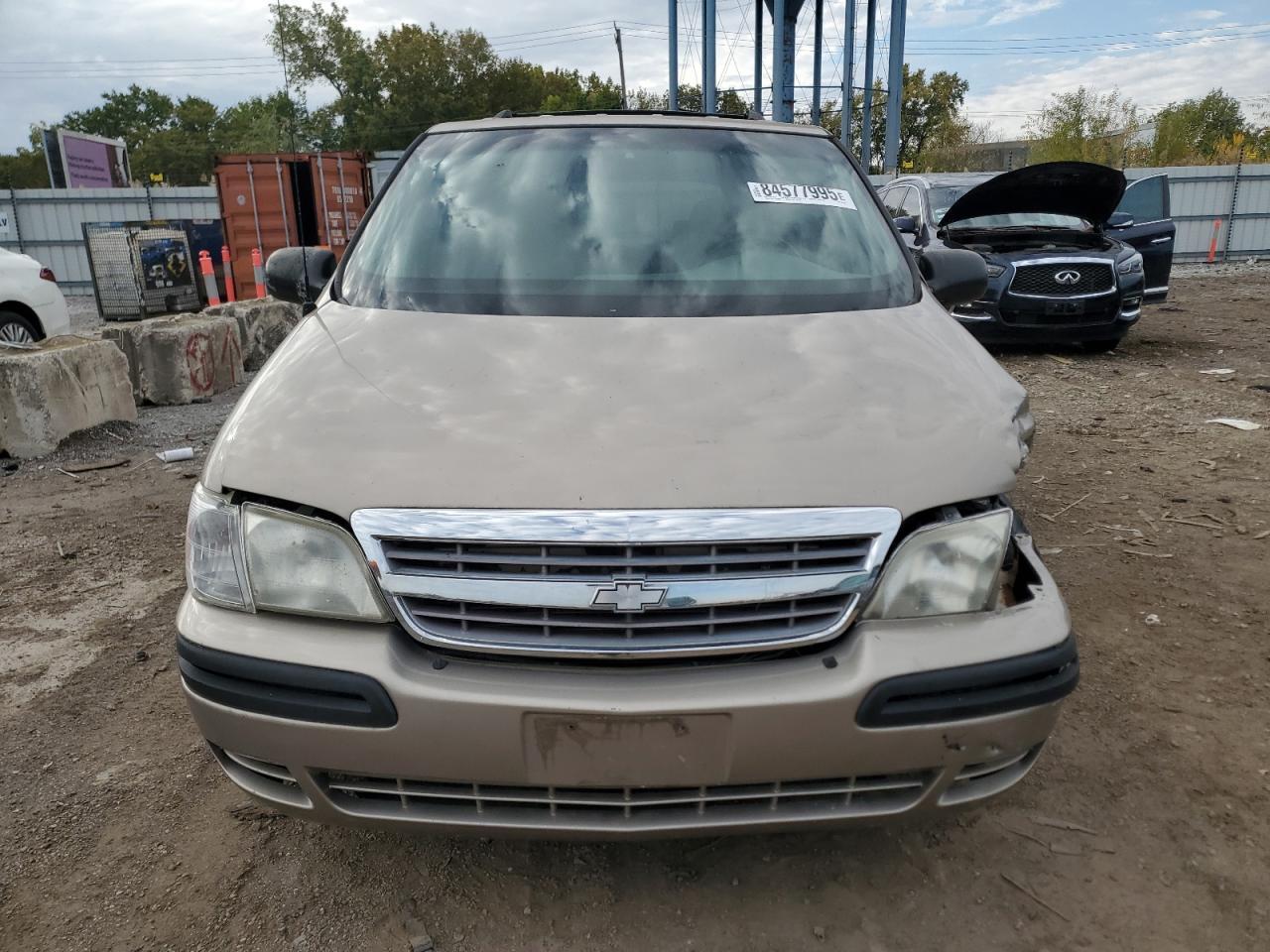 2003 Chev Venture - Image 5
