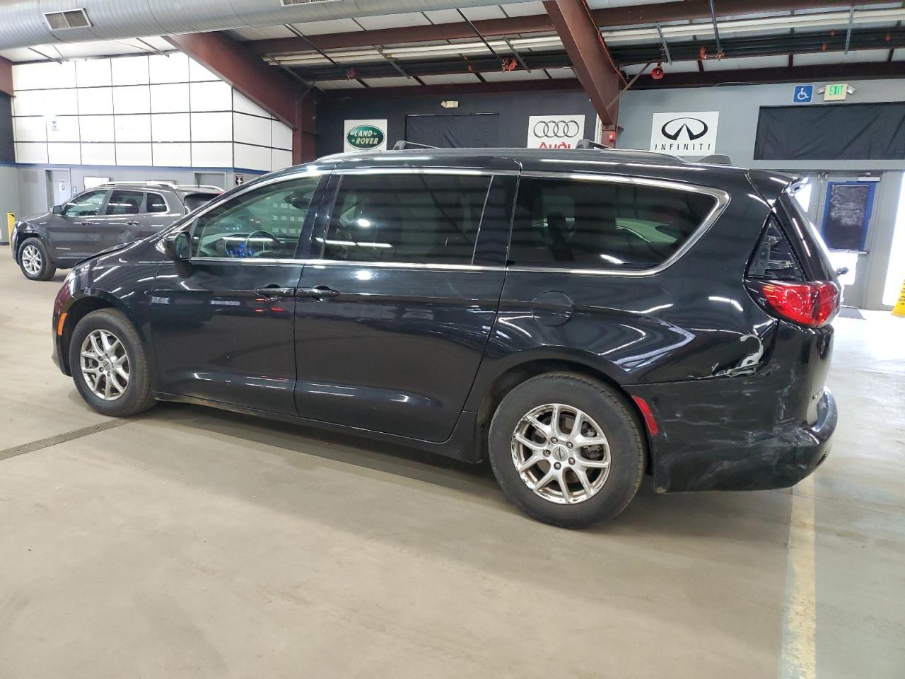 2021 Chrysler Voyager Lxi - Фото 2